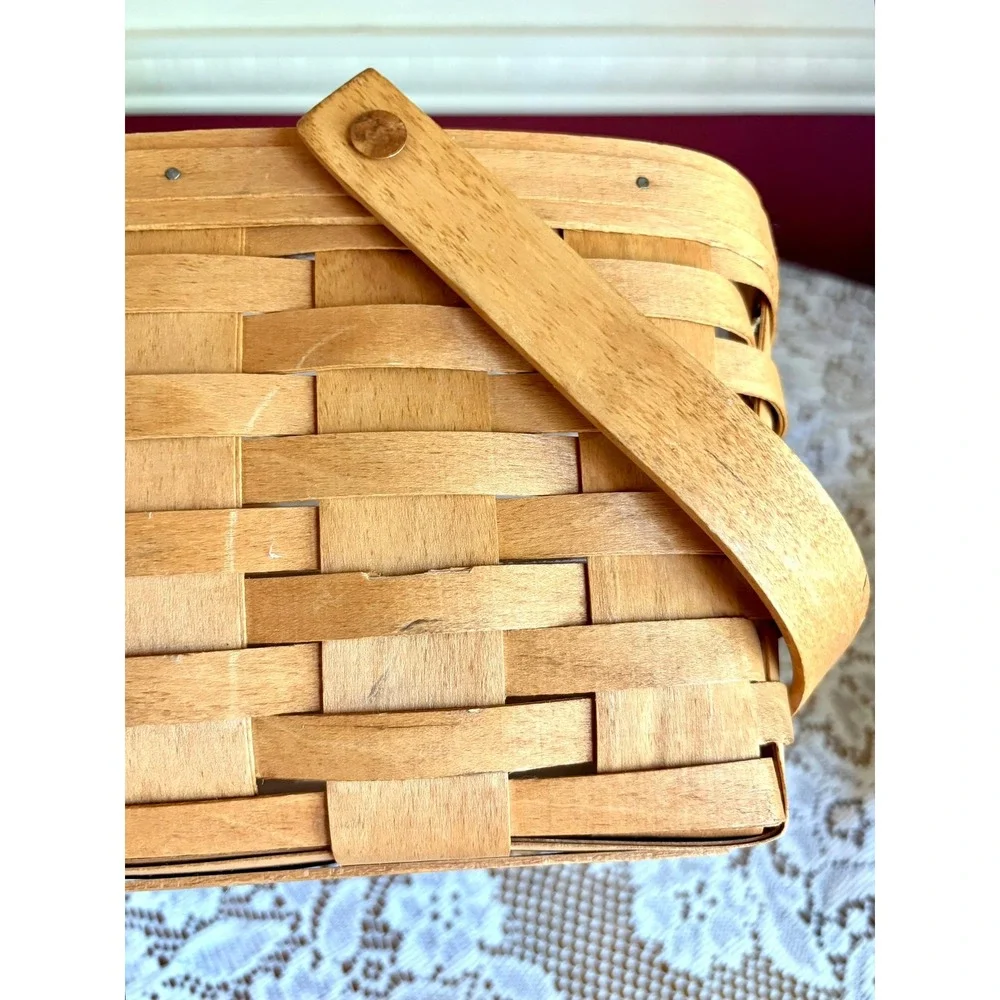 Longaberger 1992 Handwoven Square Cake Basket Dual Handle Liner USA Made 12x12x6